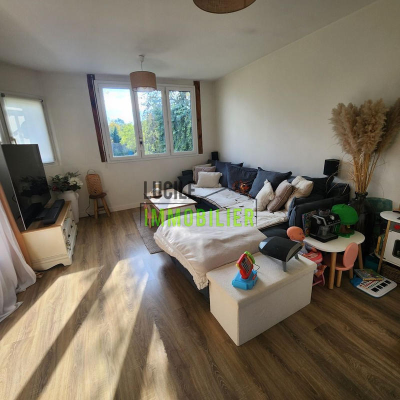 Maison - 104 m² - 5 pièces