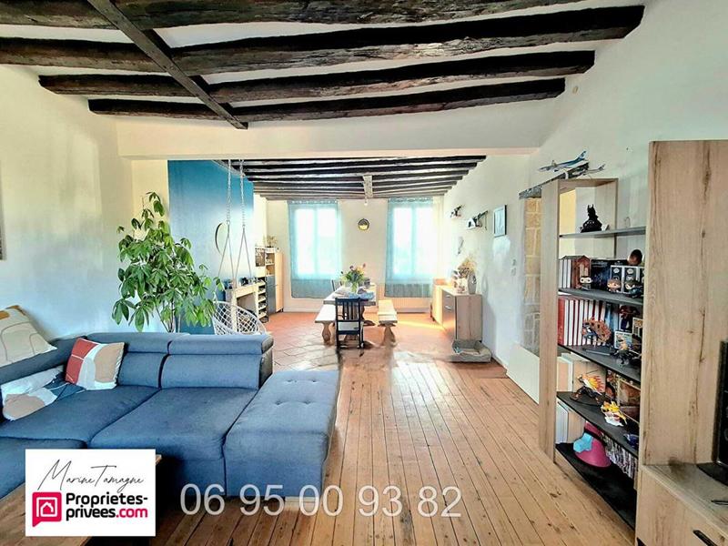 Appartement - 90 m² - 4 pièces