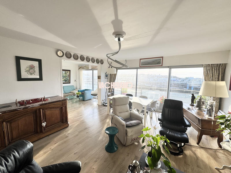 Appartement - 124 m² - 4 pièces