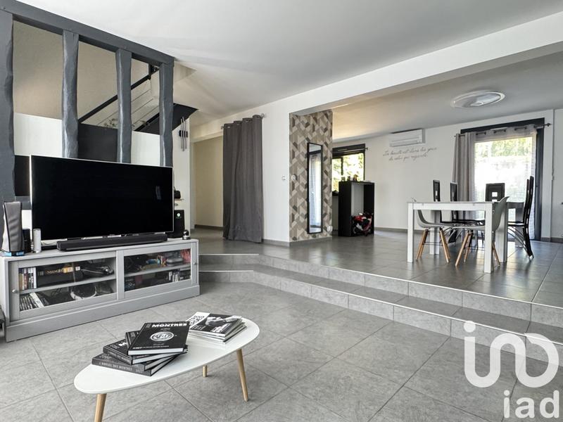 Maison - 138 m² - 6 pièces