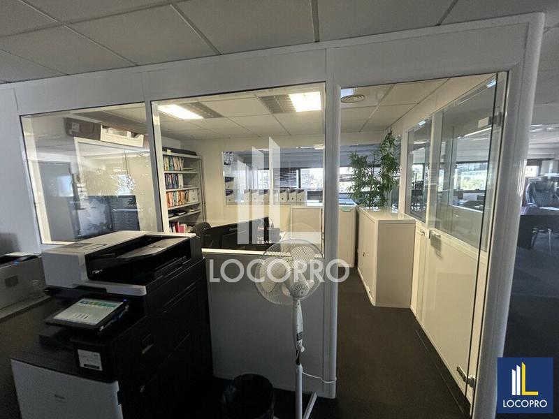 Bureau - 180 m²