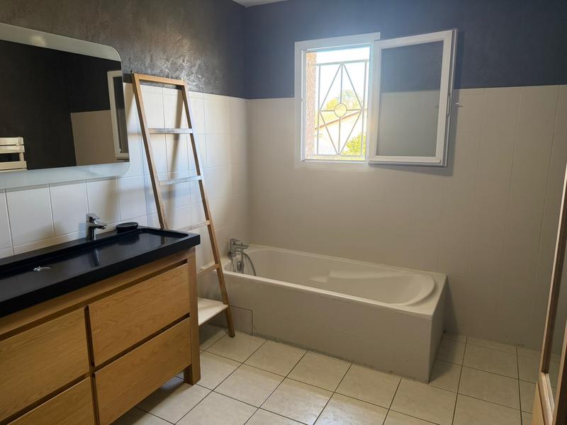 Maison - 114 m² - 5 pièces