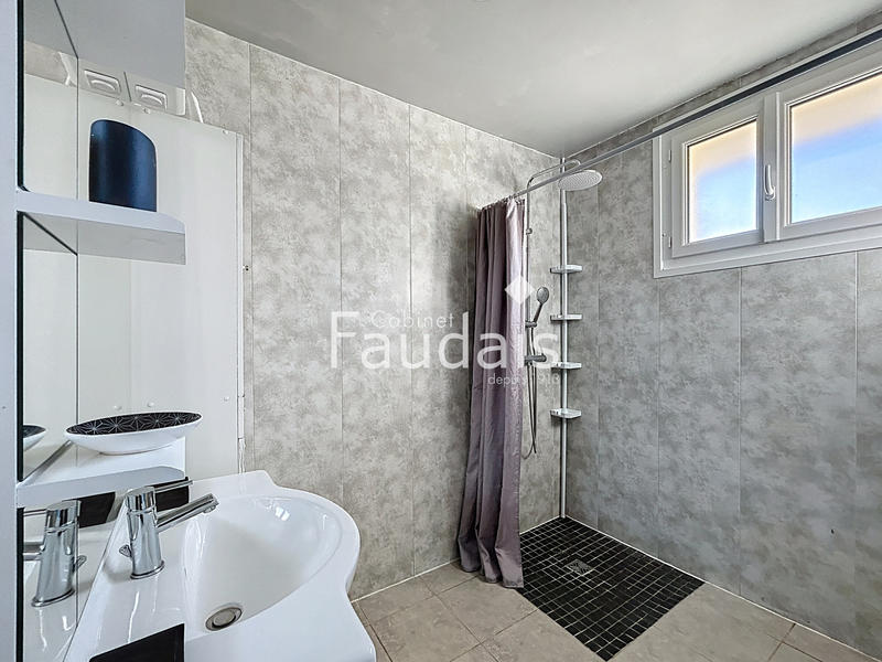 Maison - 89 m² - 5 pièces