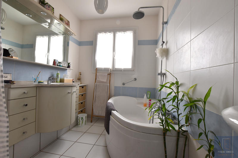 Maison - 151 m² - 6 pièces