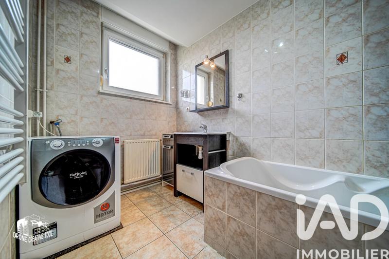 Appartement - 94 m² - 4 pièces