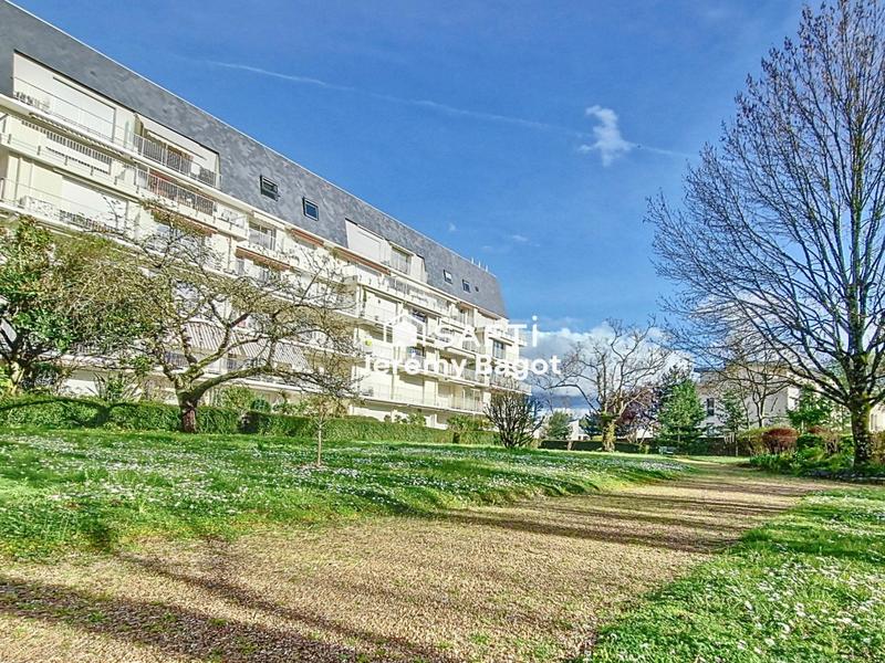 Duplex - 145 m² - 6 pièces