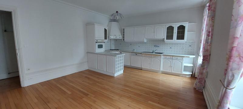 Appartement - 125 m² - 4 pièces