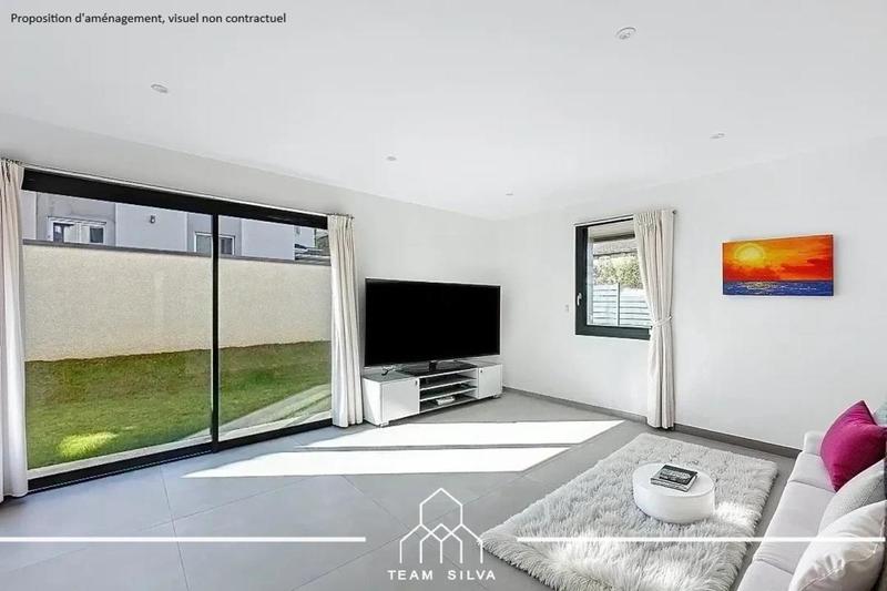 Villa - 100 m² - 5 pièces