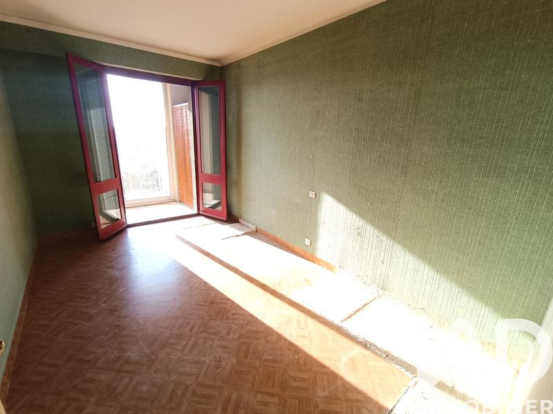 Appartement - 77 m² - 4 pièces