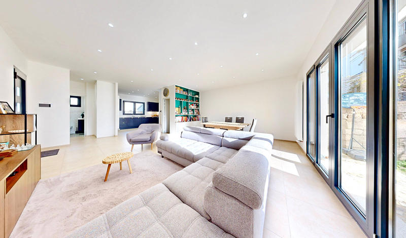 Maison - 169 m² - 5 pièces