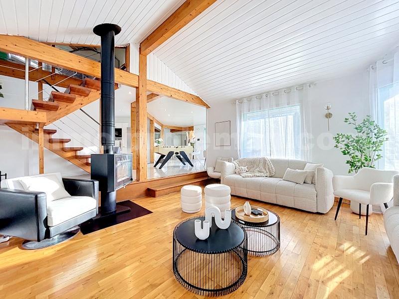 Maison - 184 m² - 7 pièces