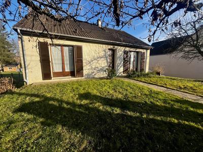 Maison - 77 m² - 4 pièces