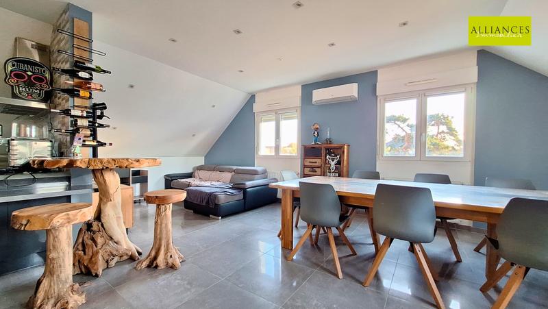 Maison - 172 m² - 7 pièces