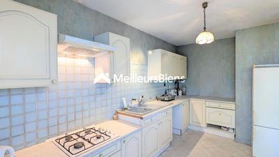 Maison de ville - 80 m² - 4 pièces