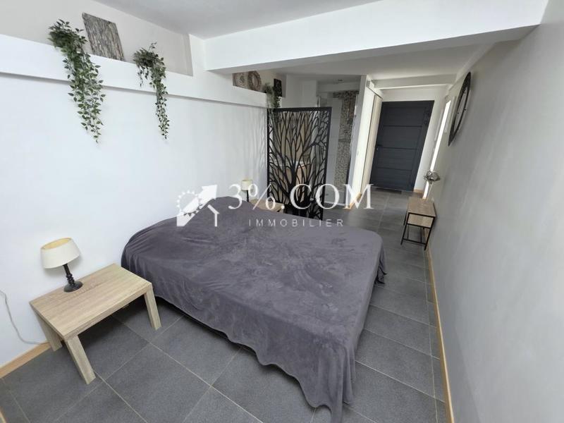 Villa - 222 m² - 5 pièces