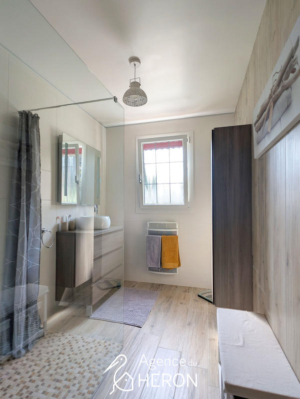 Maison - 145 m² - 5 pièces