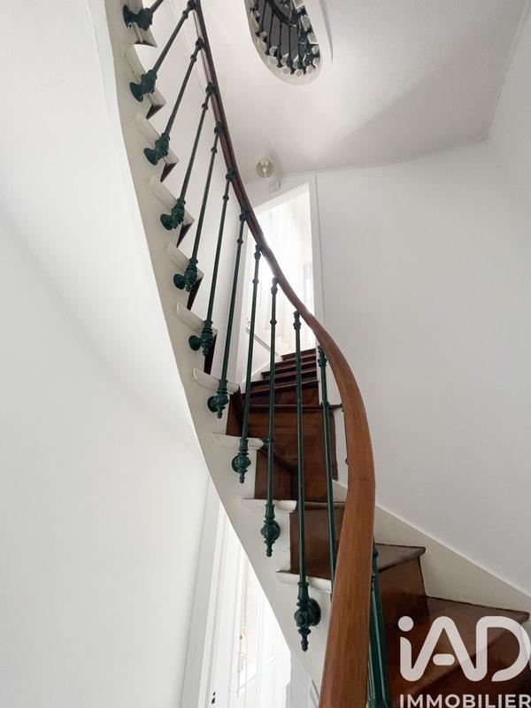 Maison - 175 m² - 6 pièces