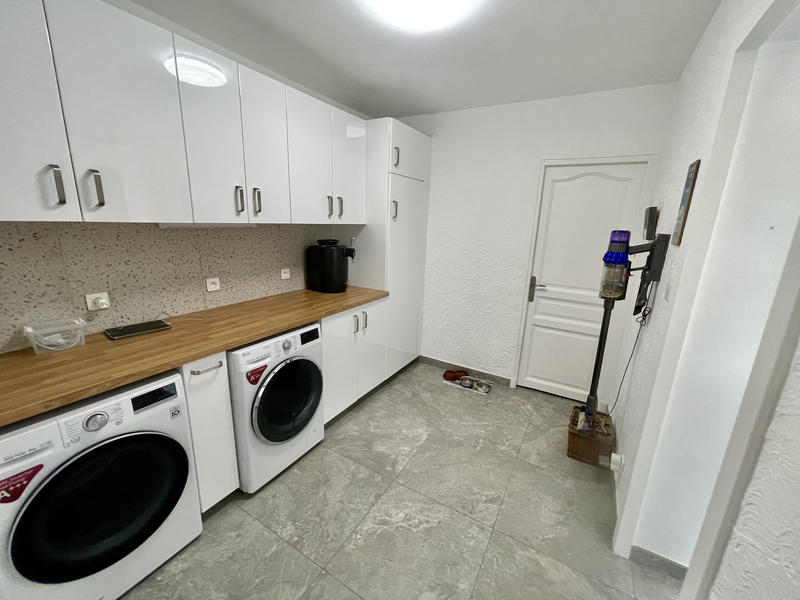 Maison - 198 m² - 5 pièces