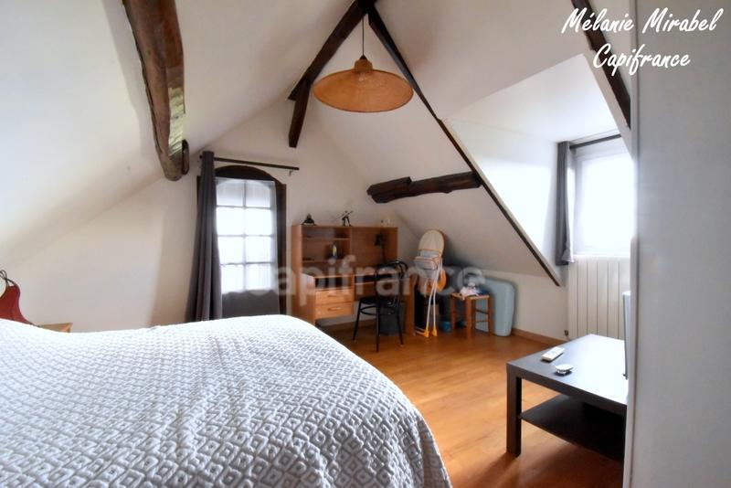 Maison - 98 m² - 5 pièces