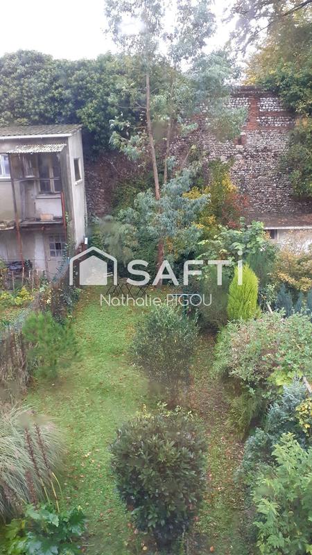 Maison - 97 m² - 6 pièces