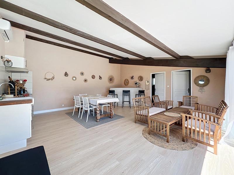 Maison - 175 m² - 6 pièces