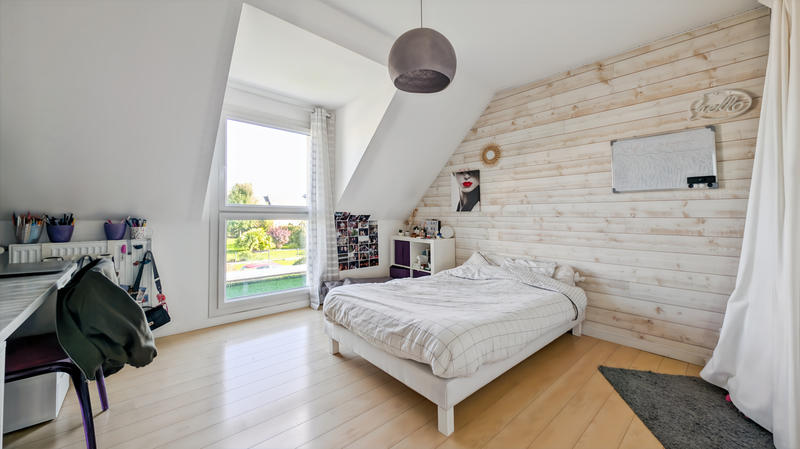 Maison - 208 m² - 7 pièces