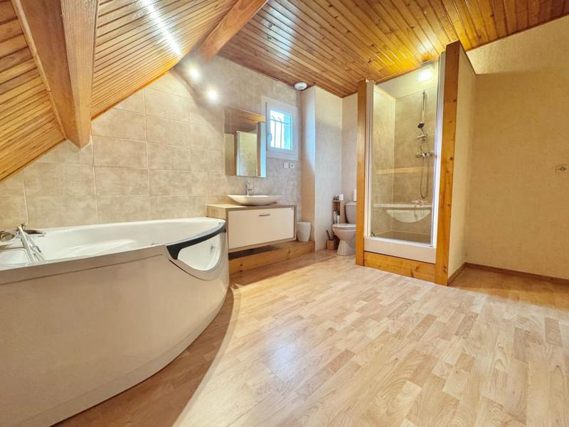 Maison - 170 m² - 4 pièces