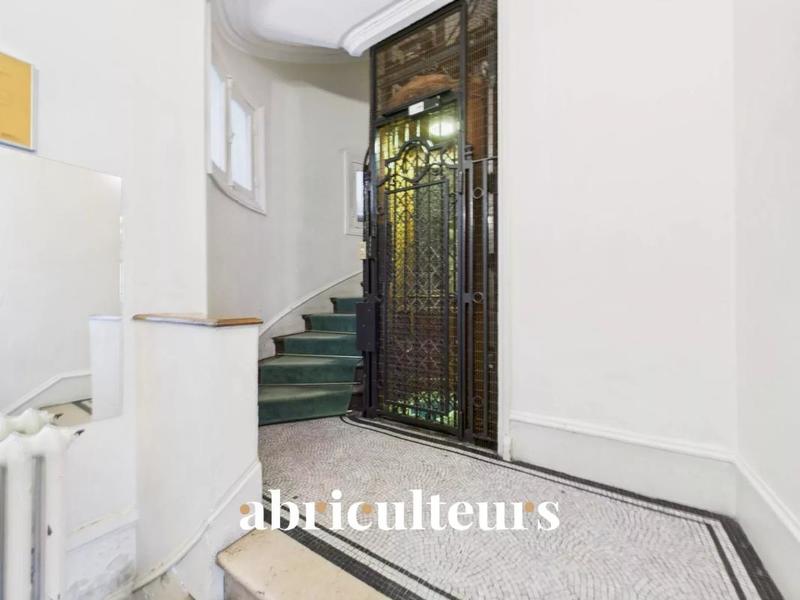 Appartement - 105 m² - 5 pièces