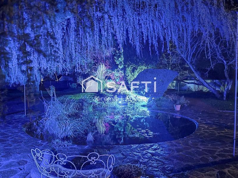 Maison - 287 m² - 7 pièces