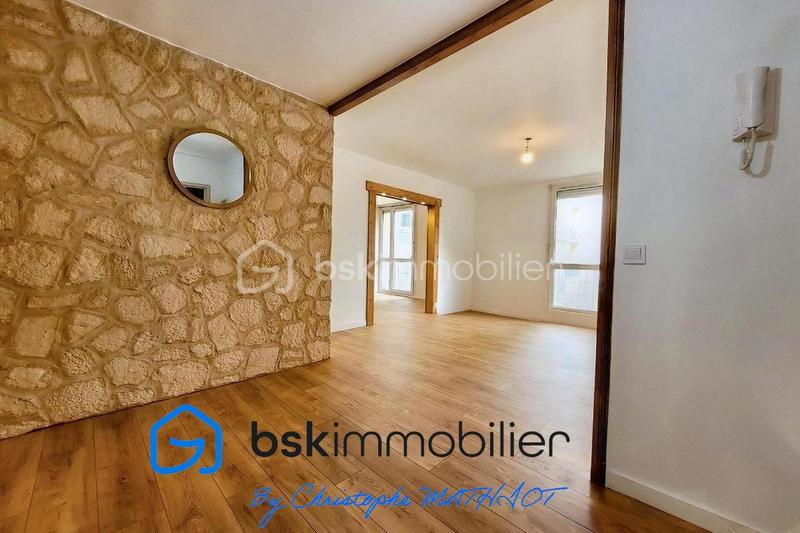 Appartement - 76 m² - 4 pièces
