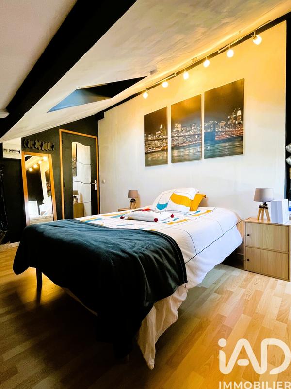 Maison - 88 m² - 5 pièces