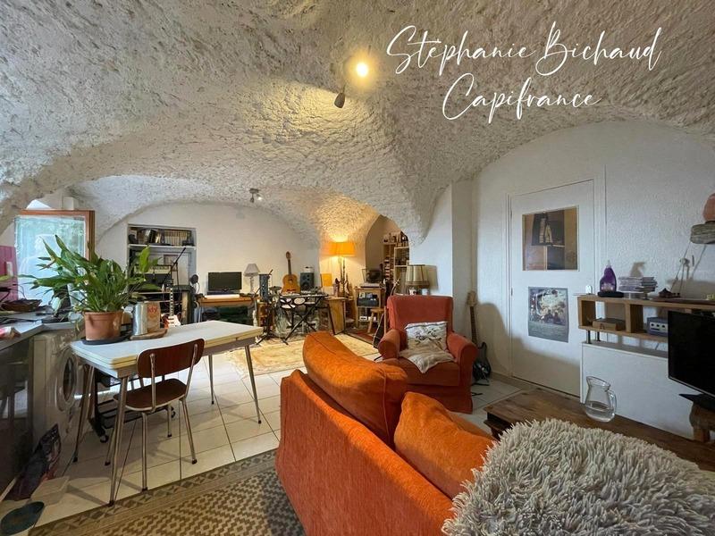 Appartement - 68 m² - 2 pièces