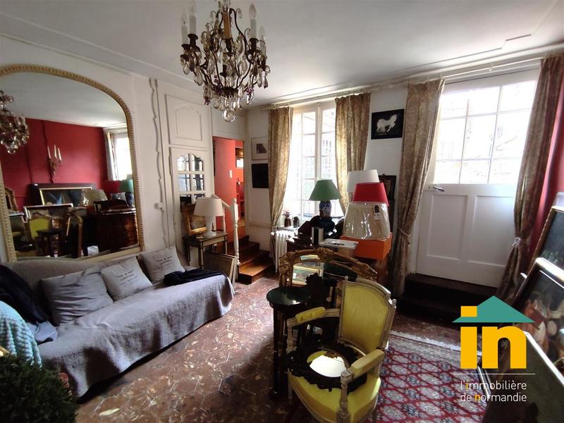 Demeure - 200 m² - 8 pièces