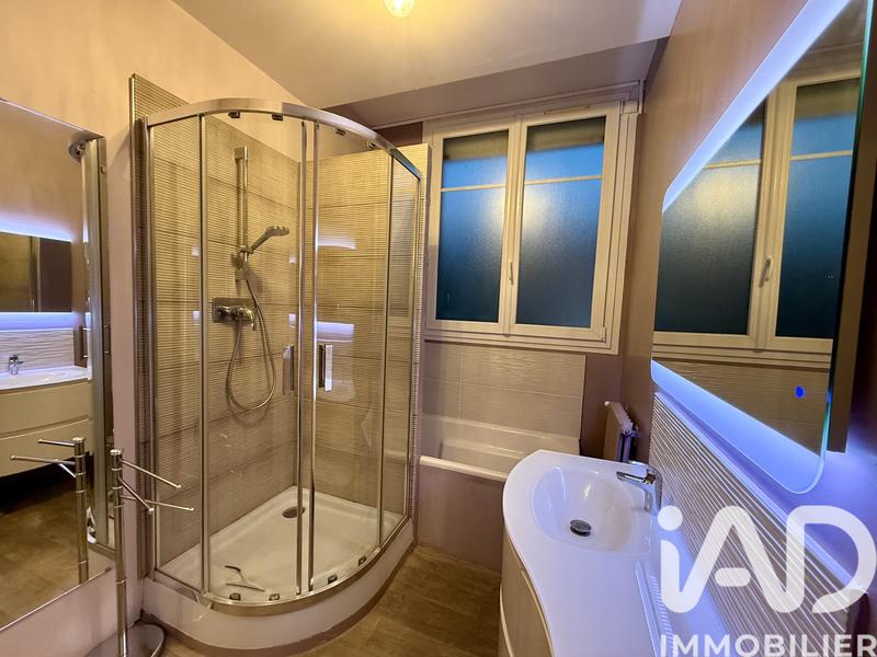 Appartement - 110 m² - 5 pièces