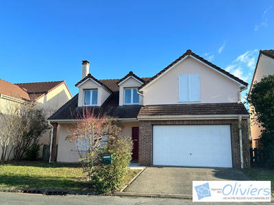 Maison - 159 m² - 7 pièces