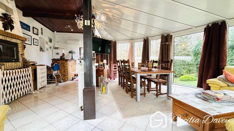 Maison d'architecte - 160 m² - 8 pièces