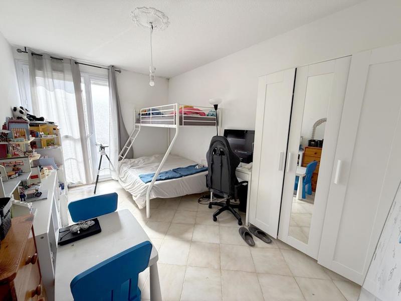 Appartement - 70 m² - 4 pièces