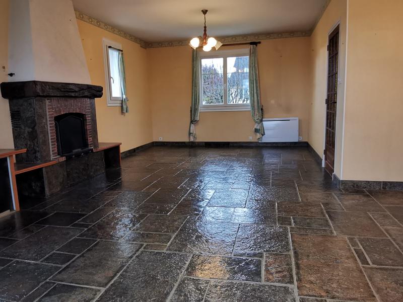 Maison - 144 m² - 7 pièces