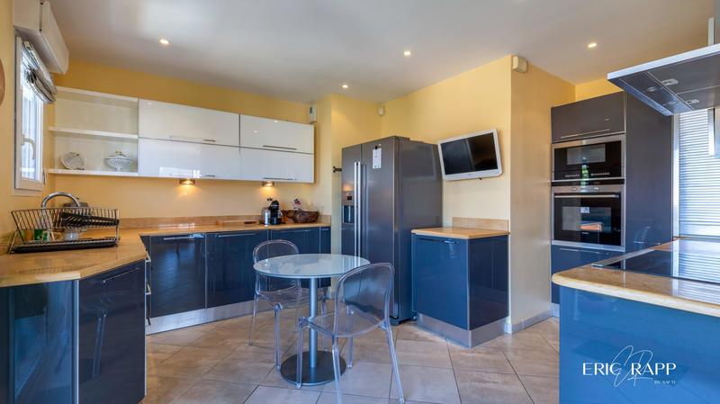 Appartement - 118 m² - 4 pièces