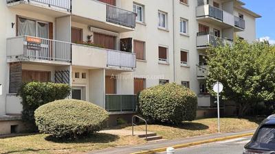 Appartement - 88 m² - 5 pièces