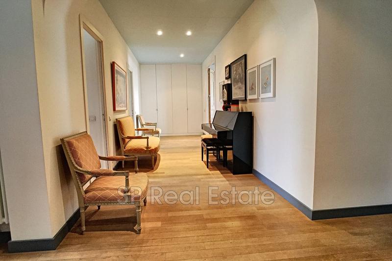 Appartement - 147 m² - 4 pièces