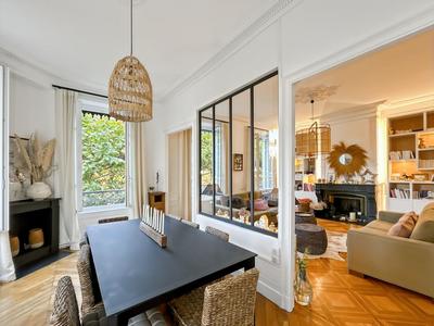 Appartement - 129 m² - 5 pièces