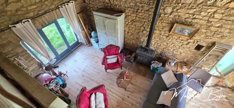 Maison - 234 m² - 11 pièces