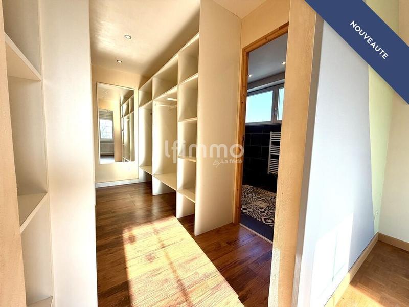 Maison - 192 m² - 7 pièces