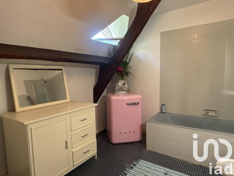 Maison - 300 m² - 8 pièces