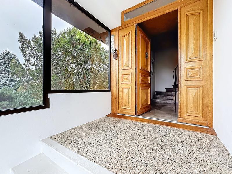 Maison - 184 m² - 8 pièces