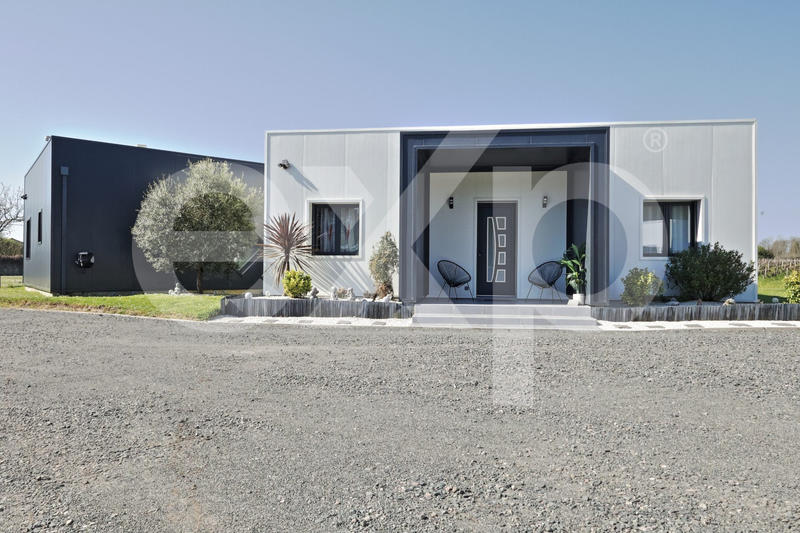 Maison contemporaine - 150 m² - 6 pièces