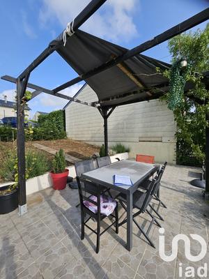 Maison - 150 m² - 4 pièces