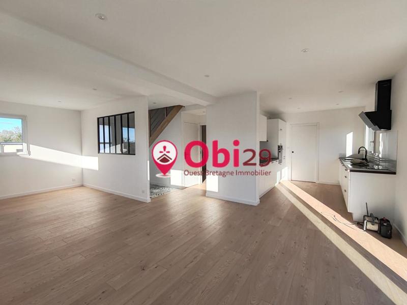 Maison - 121 m² - 5 pièces