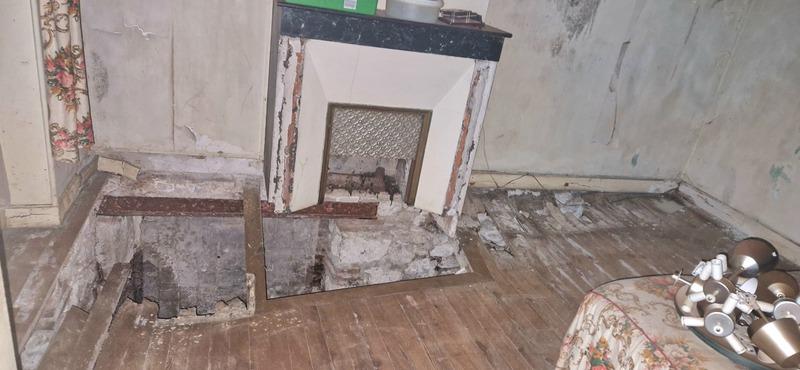 Maison - 180 m² - 9 pièces